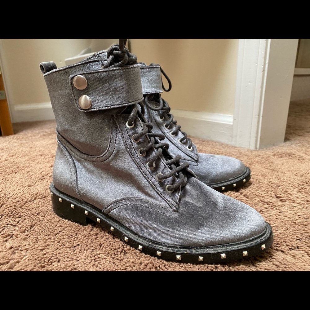 Size 5.5 Vince Camuto grey studded boots!